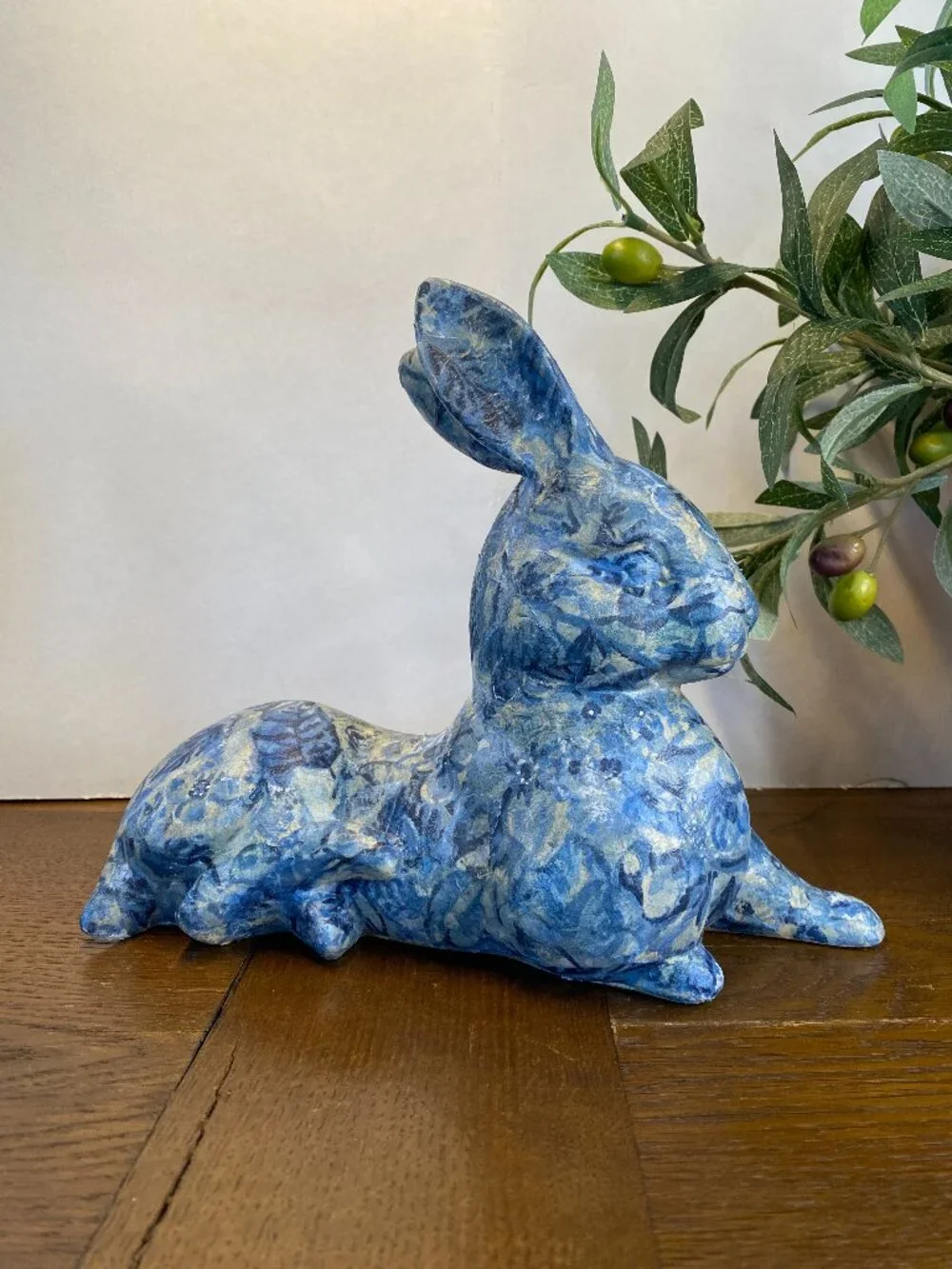 Poly-Resin Chinoiserie-Style Blue & White Decoupaged 12